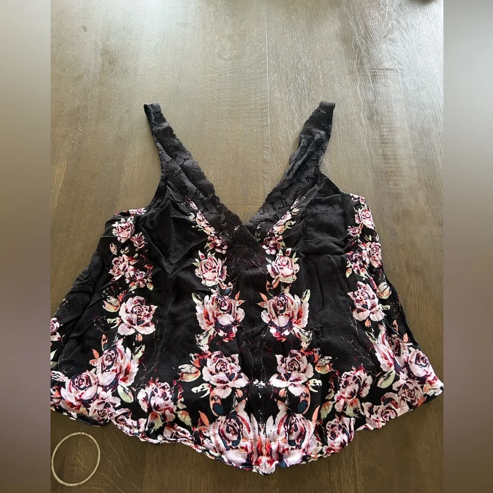 Free people intimately free morning rose floral Tank top black lace trim pink